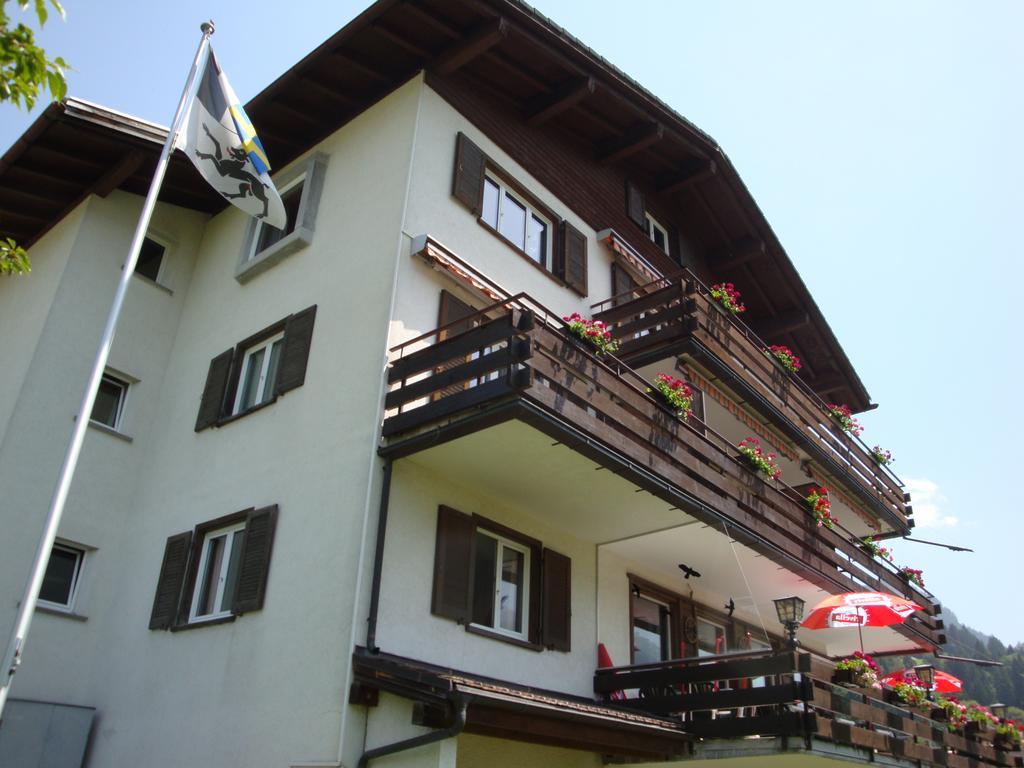 Hotel Old-Jnn Saas im Prattigau Екстер'єр фото